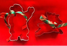 Load image into Gallery viewer, Mrs. Claus' Spatula Set!